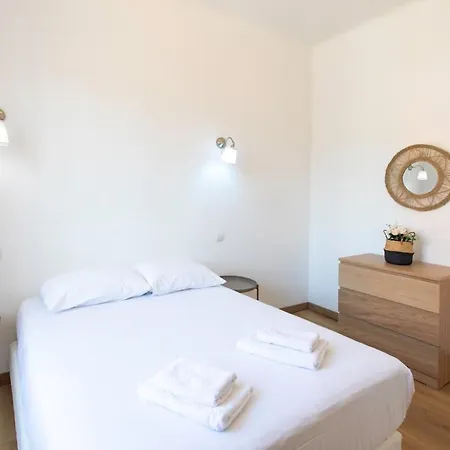 #37 Staywizus - 1bdr Bagatelle, Promenade, Sea Front - Balcony & Ac *