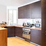 Апартаменты #37 Staywiz Us -1bdr Bagatelle, Promenade, Sea Front Balcony & Ac Ницца