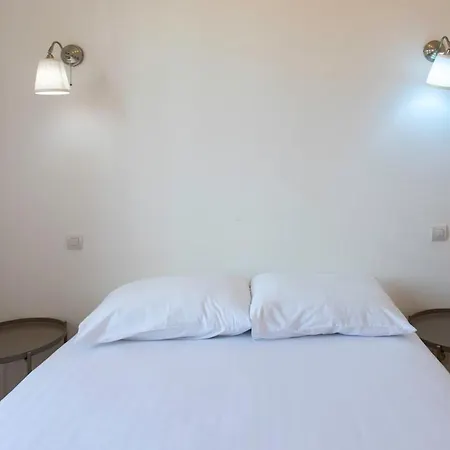 #37 1bdr Bagatelle, Promenade, Sea Front Balcony & Ac Nice