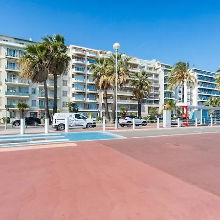 #37 1bdr Bagatelle, Promenade, Sea Front Balcony & Ac Apartmán *