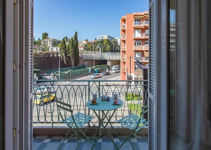 Apartmán #37 Staywiz Us -1bdr Bagatelle, Promenade, Sea Front Balcony & Ac *
