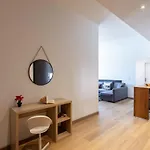 #37 Staywiz Us -1bdr Bagatelle, Promenade, Sea Front Balcony & Ac Apartamento *